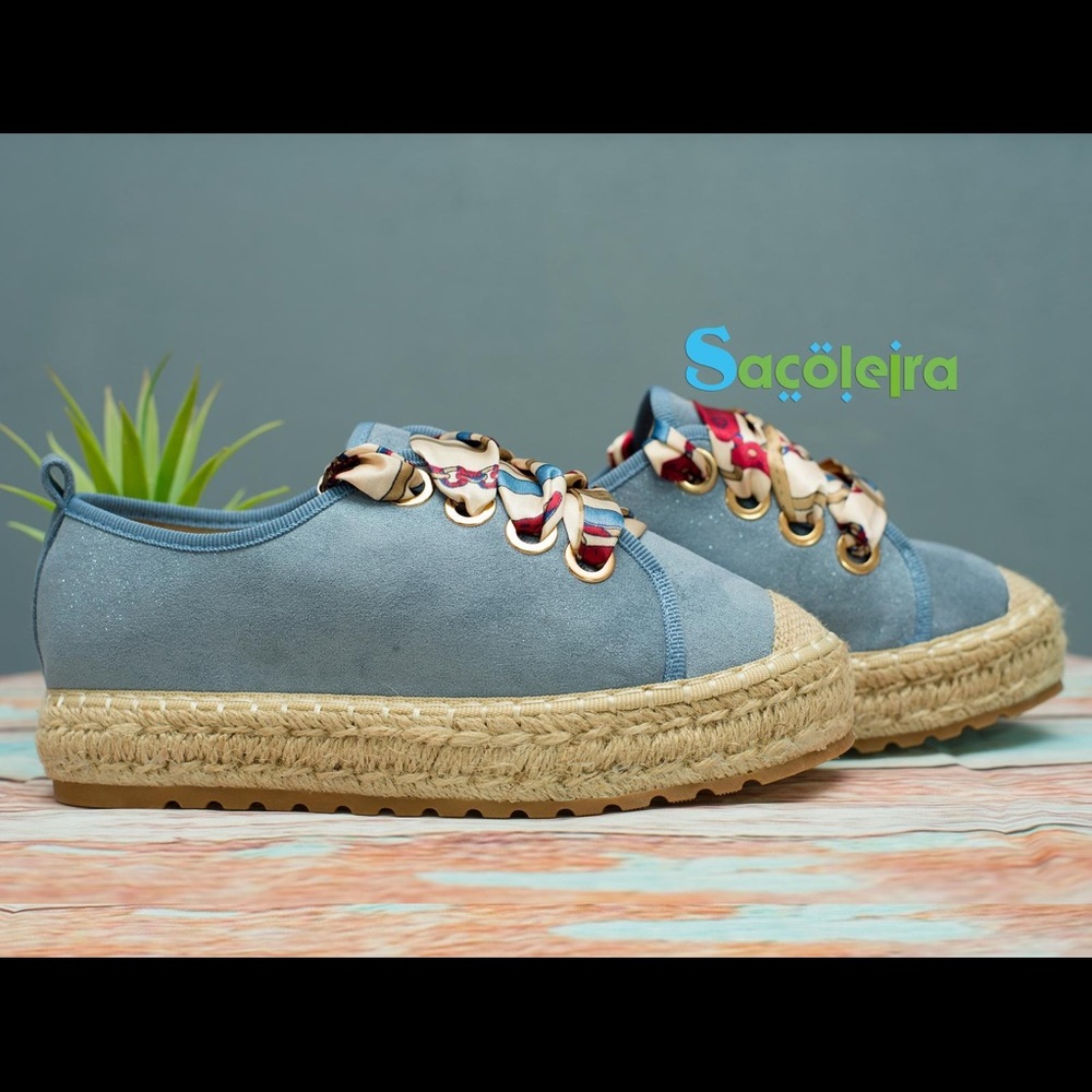Women’s Shoes - Picture 3 of 3